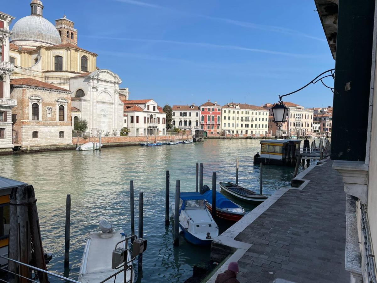 Canal Riva De Biasio Venedig Exterior foto